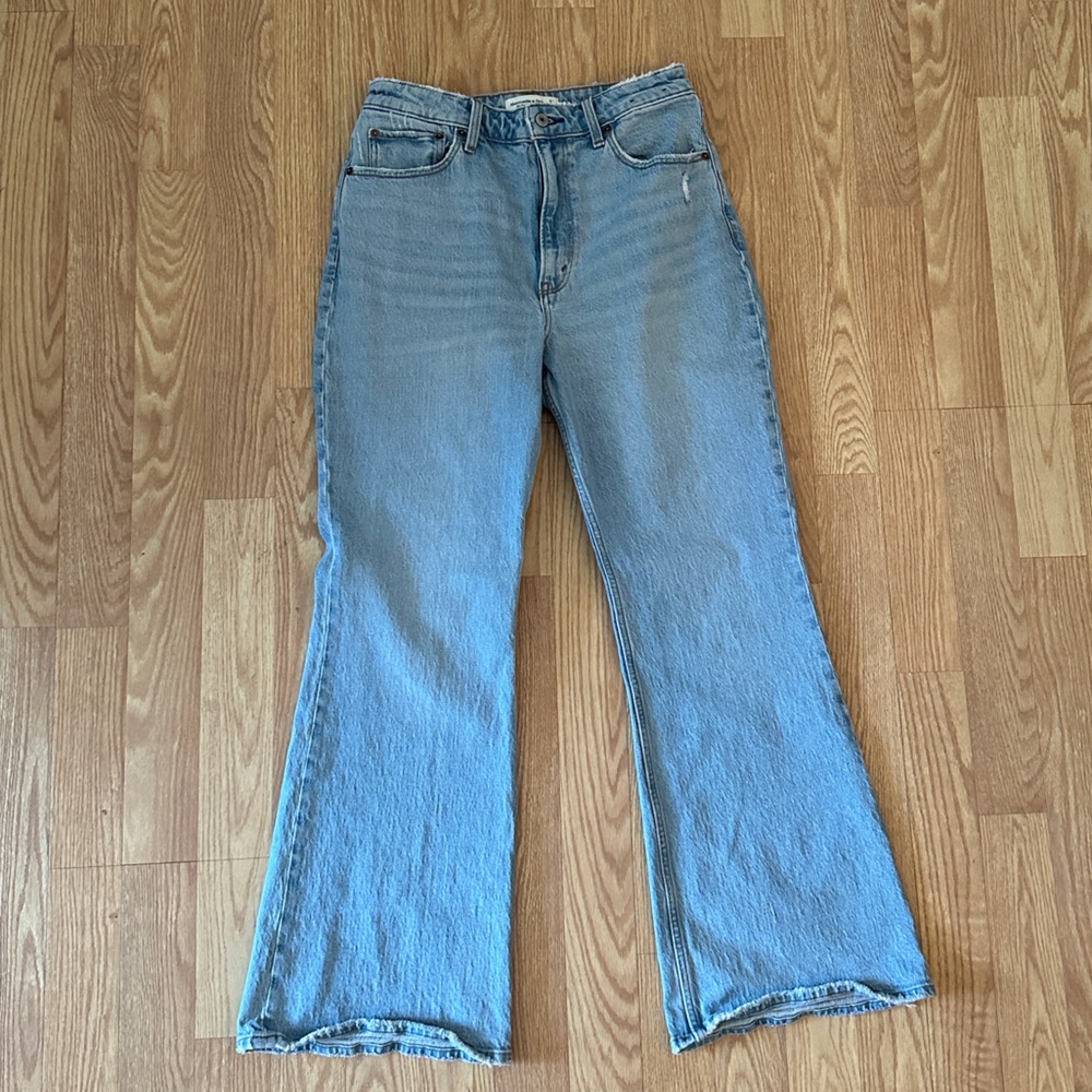 Abercrombie & Fitch Vintage Flare Jeans